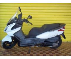 KYMCO Downtown 300i 2009 - Immagine 3
