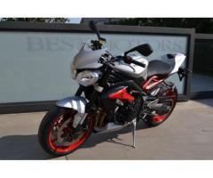 TRIUMPH Street Triple 675 RX ABS - Immagine 6