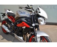 TRIUMPH Street Triple 675 RX ABS - Immagine 7