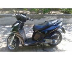 APRILIA Sportcity Scooter cc 125 - Immagine 1