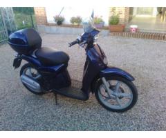 Vendesi scooter Aprilia Scarabeo 50cc 2t - Immagine 2