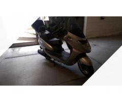 Scooter 150 4 T - Immagine 2