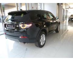 Land Rover Discovery Sport 2.0 TD4 150 CV SE - Immagine 4