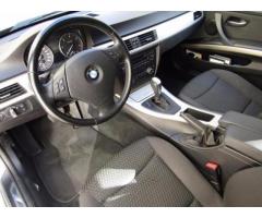 BMW 318 d 2.0 143CV cat Touring - Immagine 8