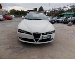 Alfa Romeo 159 2.0 JTDM Distinctive - Immagine 2