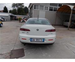 Alfa Romeo 159 2.0 JTDM Distinctive - Immagine 4