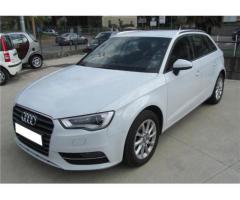 Audi A3 1.6 TDI 105Cv. S.B. ATTRACTION - Immagine 1