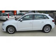 Audi A3 1.6 TDI 105Cv. S.B. ATTRACTION - Immagine 9