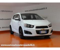 CHEVROLET Aveo 1.2 5 porte 86 CV LT NEOP. VIVAVOCE PDC C.CONTROL - Immagine 1