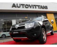 DACIA Duster 15 dci Laureate 4x2 110cv - Immagine 1