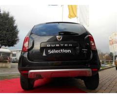 DACIA Duster 15 dci Laureate 4x2 110cv - Immagine 5