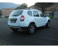 DACIA Duster 16 Laureate 4x4 105cv - Immagine 4