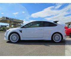 FORD Focus 2.5T 305CV 3p. RS Navi Pelle Xenon WRC AUTO - Immagine 3