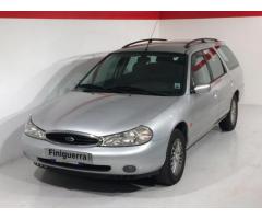 FORD Mondeo 1.8 turbodiesel cat S.W. Ghia - Immagine 1