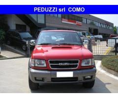 ISUZU Trooper 3.0 16V TDI cat 3 porte RS - Immagine 2