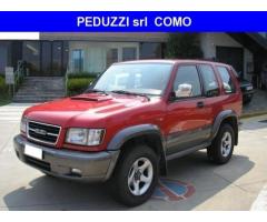 ISUZU Trooper 3.0 16V TDI cat 3 porte RS - Immagine 3