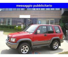 ISUZU Trooper 3.0 16V TDI cat 3 porte RS - Immagine 5