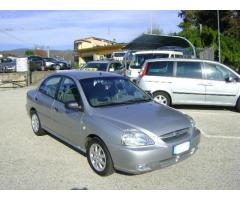 KIA Rio 1.3 SEDAN COMFORT 4PORTE BENZINA 2005 - Immagine 1