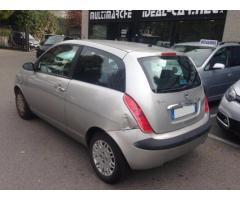 LANCIA Ypsilon 1.2 16V Platino - Immagine 3