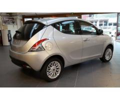 LANCIA Ypsilon 1.2 69 CV Gold 2015 - Immagine 3