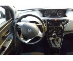 LANCIA Ypsilon 1.2 69 CV Gold 2015 - Immagine 10