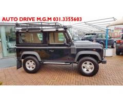 LAND ROVER Defender 90 2.4 TD4 Station Wagon S - Immagine 5