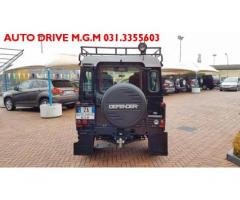 LAND ROVER Defender 90 2.4 TD4 Station Wagon S - Immagine 7