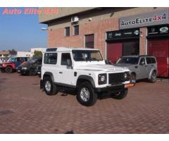 LAND ROVER Defender 90 2.4 TD4 Station Wagon S - Immagine 1