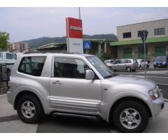 MITSUBISHI Pajero 3.2 16V DI-D 3p. GLX - Immagine 4