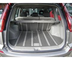 NISSAN X-Trail 2.2 TD Di Elegance - Immagine 4