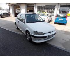 Peugeot 106 1.4  3 P cat  SPORT - Immagine 5