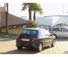 Peugeot 206 1.1 3p. XR - Immagine 3