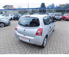 Renault Twingo new Twingo 1.2i 16V dynamique cv75 - Immagine 3