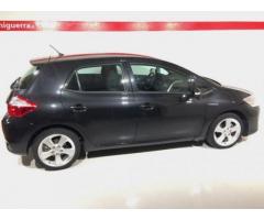 TOYOTA Auris 1.8 Hybrid 5 porte Active - Immagine 6