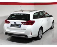 TOYOTA Auris Touring Sports 1.8 Hybrid Active Eco - Immagine 4