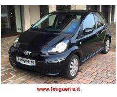 TOYOTA Aygo 1.0 12V VVT-i M-MT 5p Autom. Sol - Immagine 1