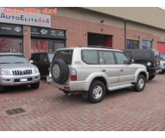 TOYOTA Land Cruiser 3.0 Tdi D-4D cat 5 porte KDJ95 GX - Immagine 3