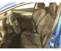 TOYOTA Yaris 1.0 5 porte Cool - Immagine 9