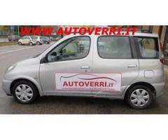 TOYOTA Yaris Verso 1.3i 16V cat Sol - Immagine 6