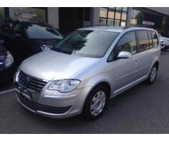 VOLKSWAGEN Touran 1.9 TDI 105CV Comfortline 7 Posti - Immagine 1