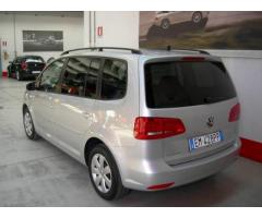 VOLKSWAGEN Touran Business 1.6 TDI Comfortline BMT 7 POSTI NAVI - Immagine 2