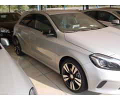 MERCEDES-BENZ A 200 d Automatic 4Matic Sport - Immagine 2