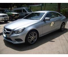 Mercedes E 220 CDI Coupe' Blueefficiency Executive 7G tronic plus My - Immagine 2