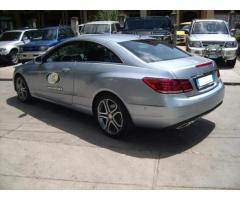 Mercedes E 220 CDI Coupe' Blueefficiency Executive 7G tronic plus My - Immagine 3