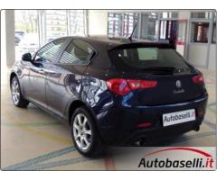 ALFA ROMEO GIULIETTA 2.0 JTDM 140 CV - Immagine 3