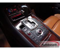 AUDI A8 4.2 TDI QUATTRO 326 CV - Immagine 6