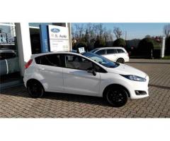 FORD Fiesta 1.5 TDCi 75CV 5 porte Black & White Edition - Immagine 4