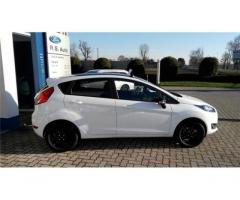 FORD Fiesta 1.5 TDCi 75CV 5 porte Black & White Edition - Immagine 5