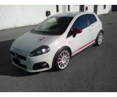 ABARTH Grande Punto 1.4 turbo 180 cavalli ss - Immagine 2