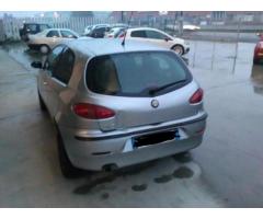 ALFA ROMEO 147 1.9 JTD 115 CV Distinctive - Immagine 5